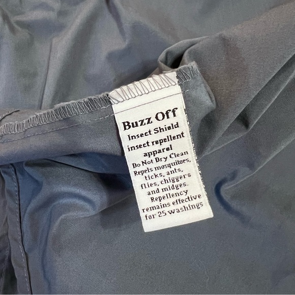 L.L. Bean Buzz Off Insect Shield Gray Button Up light weight Jacket size XXL Reg - Picture 10 of 14